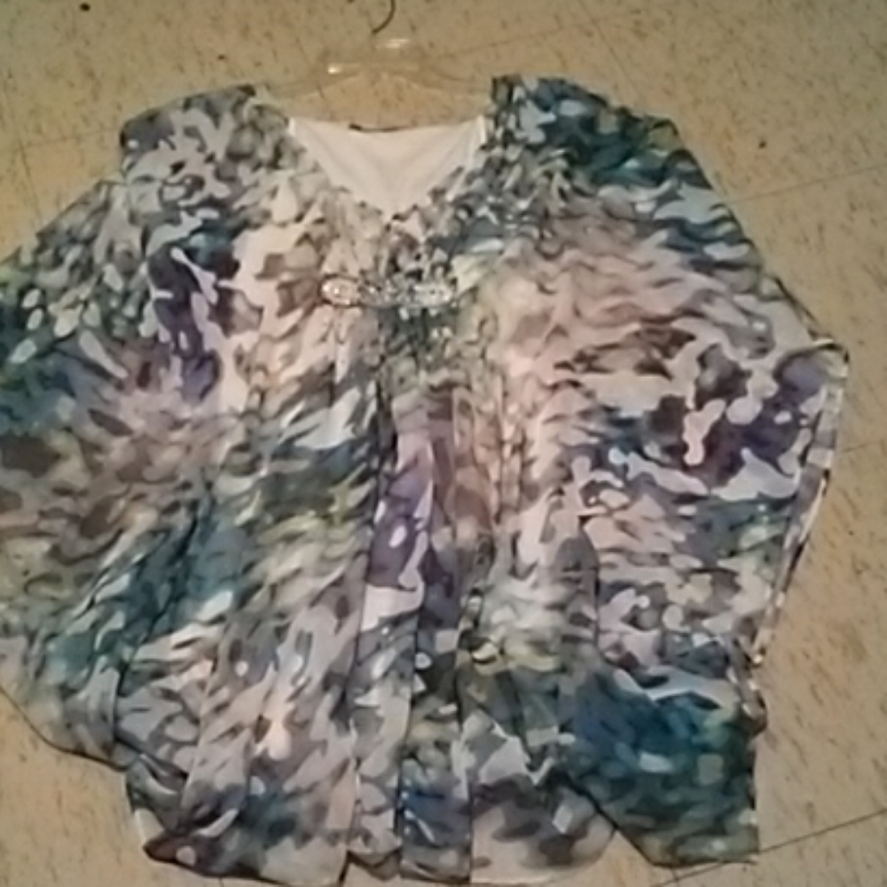 Jennifer Lopez top size mwd